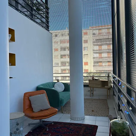 Un Duplex A Daumesnil Apartment *